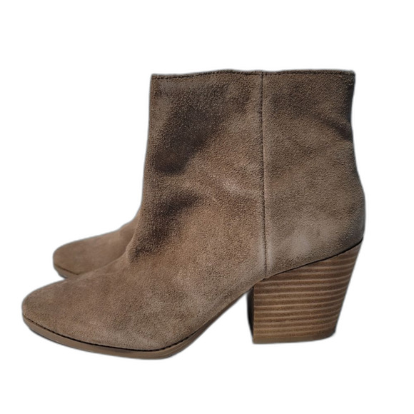American Rag Women's ERYNL taupe Boots size 7 - Picture 1 of 16